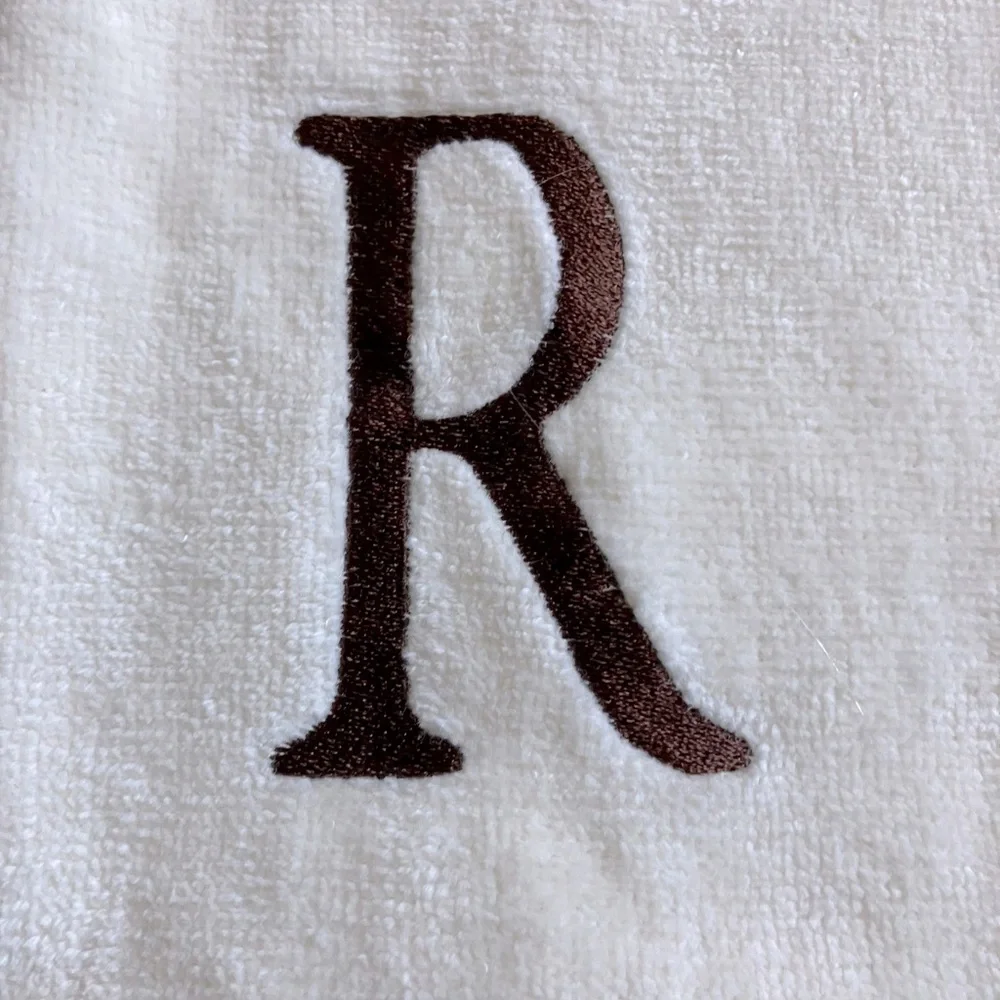SONOMA  Beige Cotton Monogrammed Hand Towel with 'R' (1)